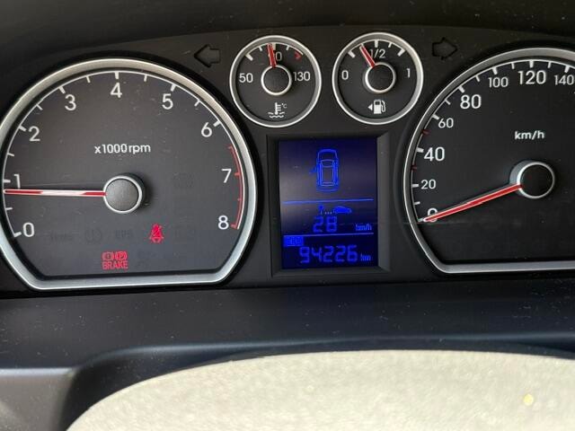 HYUNDAI i30 1.6 20th Anniversary Edition-image-6