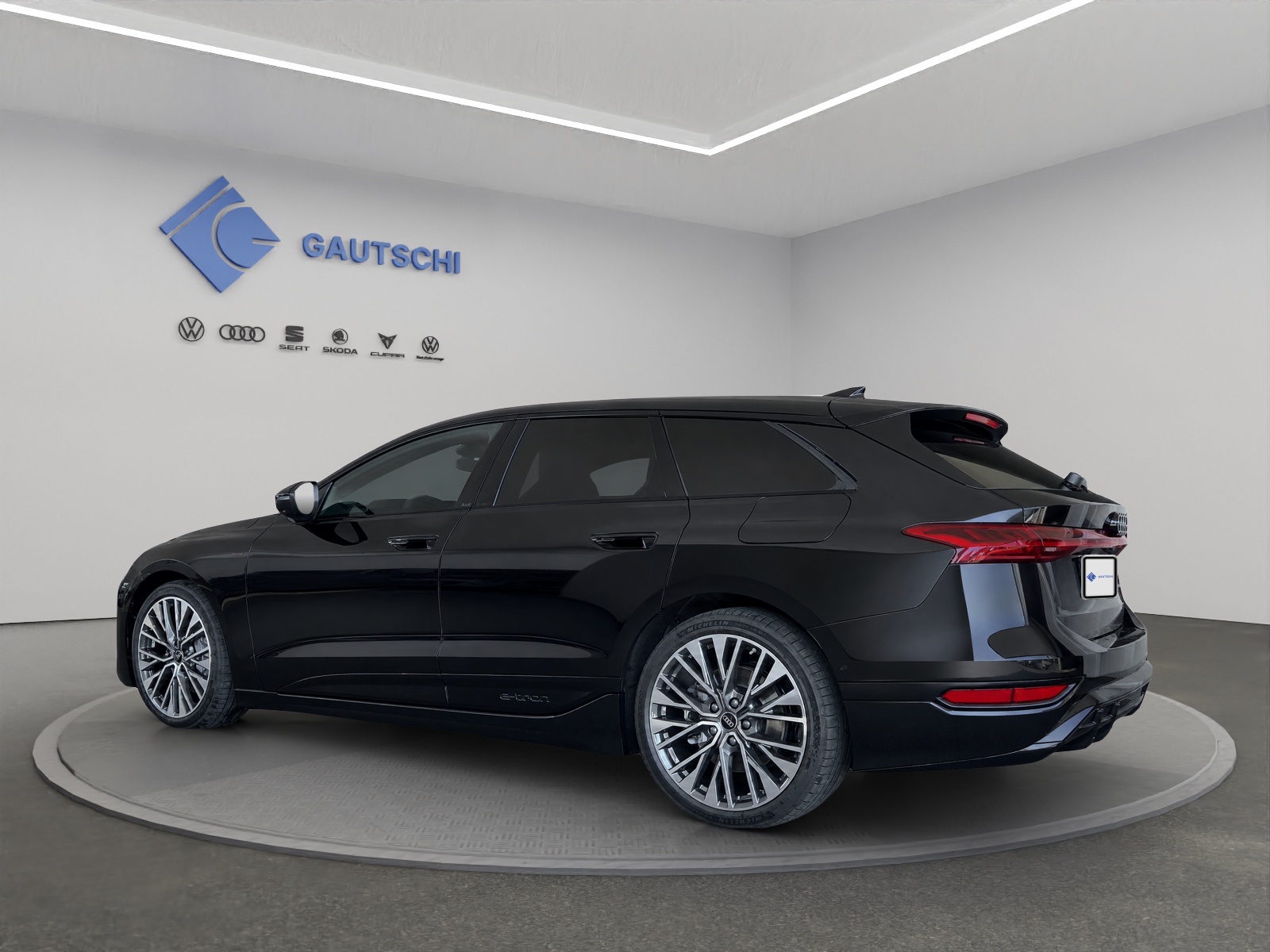 AUDI A6 Avant e-tron quattro-image-3