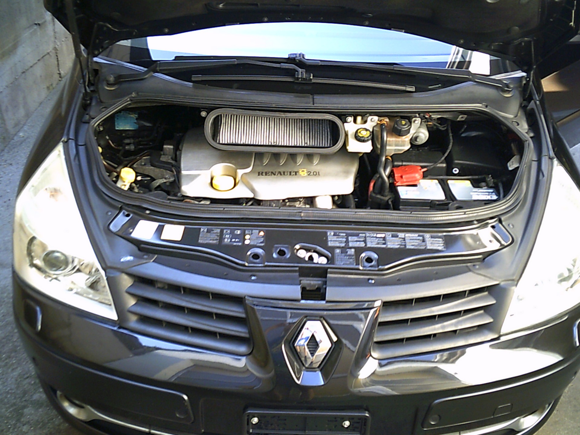RENAULT Espace 2.0 dCi Privilège Automatic-image-14