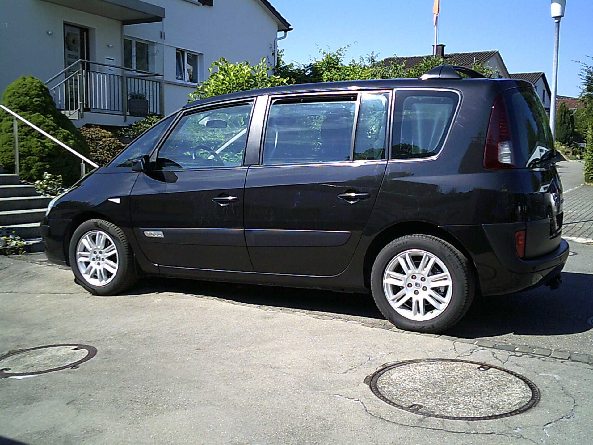 RENAULT Espace 2.0 dCi Privilège Automatic-image-4