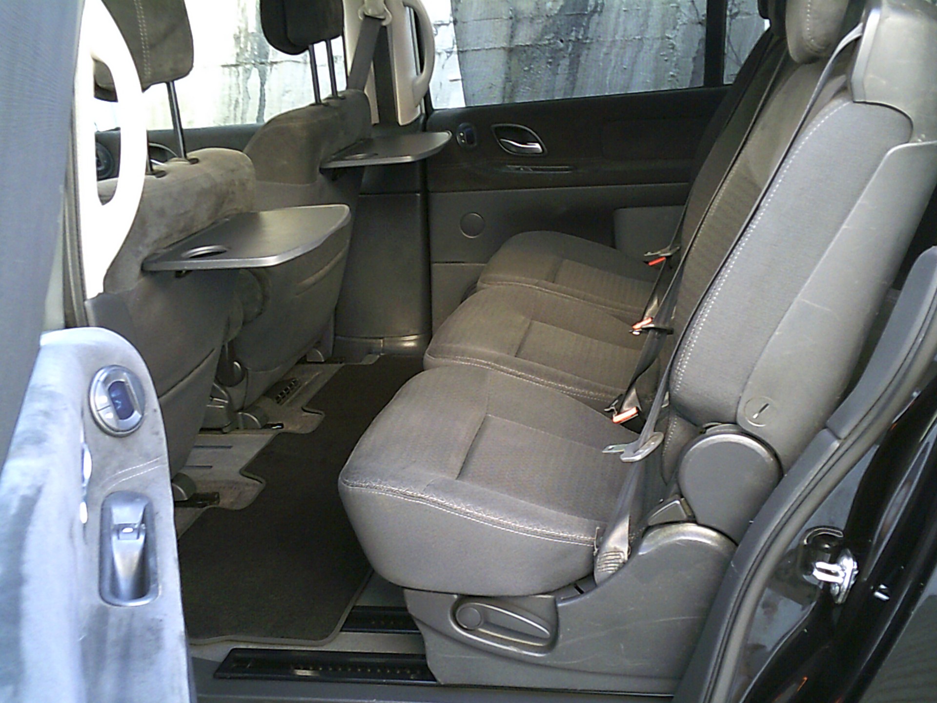 RENAULT Espace 2.0 dCi Privilège Automatic-image-9