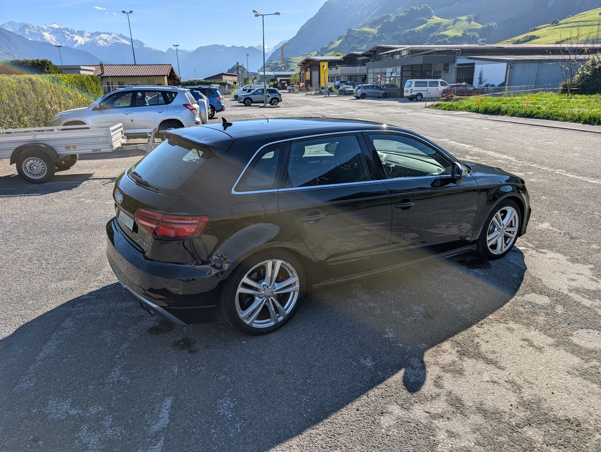 AUDI 2.0 T FSI quattro S-Tronic-image-2
