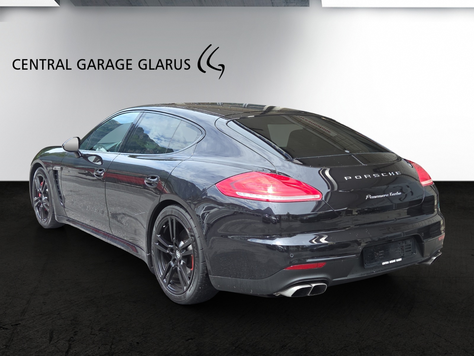 PORSCHE Panamera Turbo 4.8 PDK-image-6