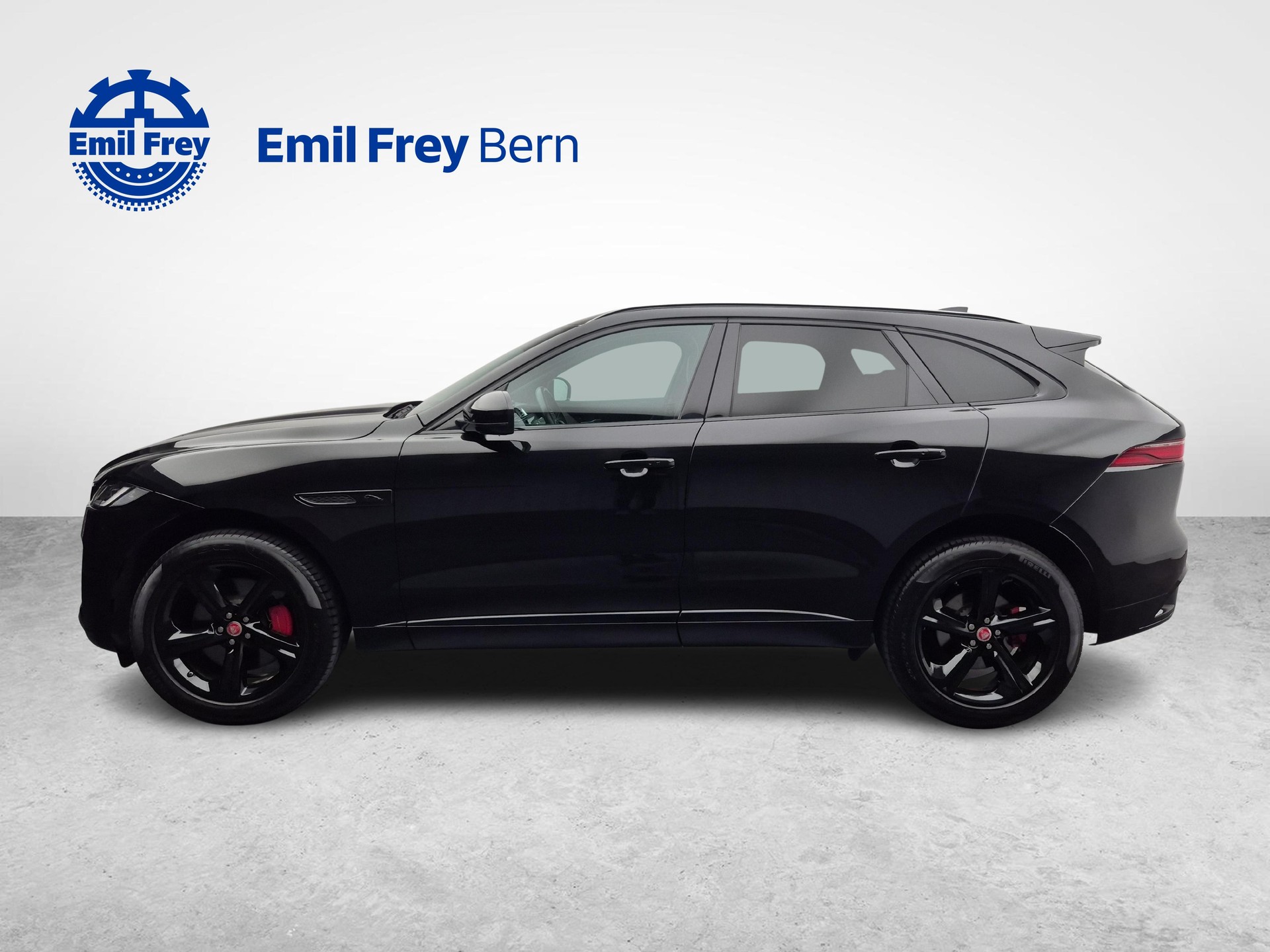 JAGUAR F-Pace 3.0 I6 R-Dynamic SE AWD-image-1
