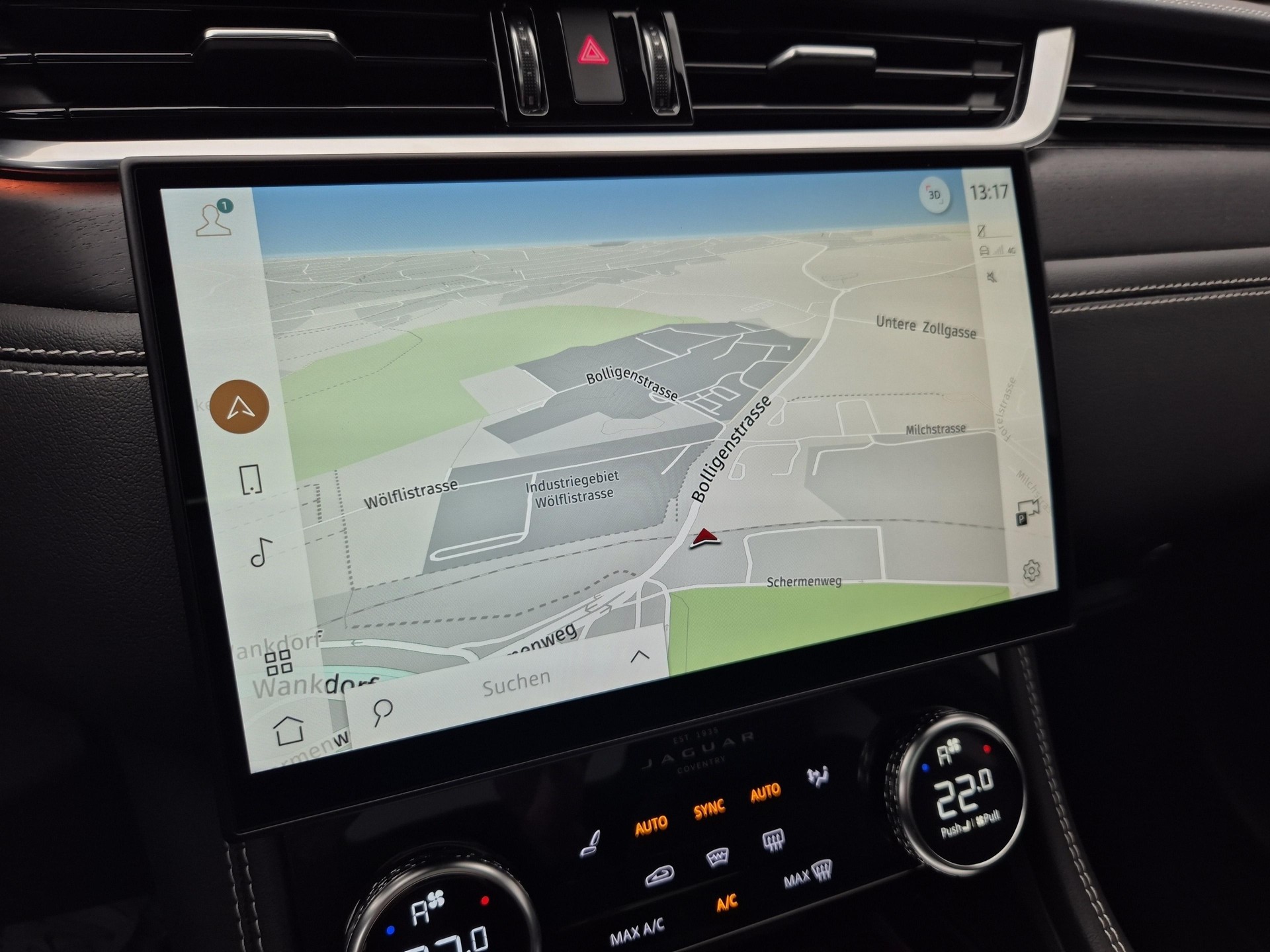 JAGUAR F-Pace 3.0 I6 R-Dynamic SE AWD-image-12