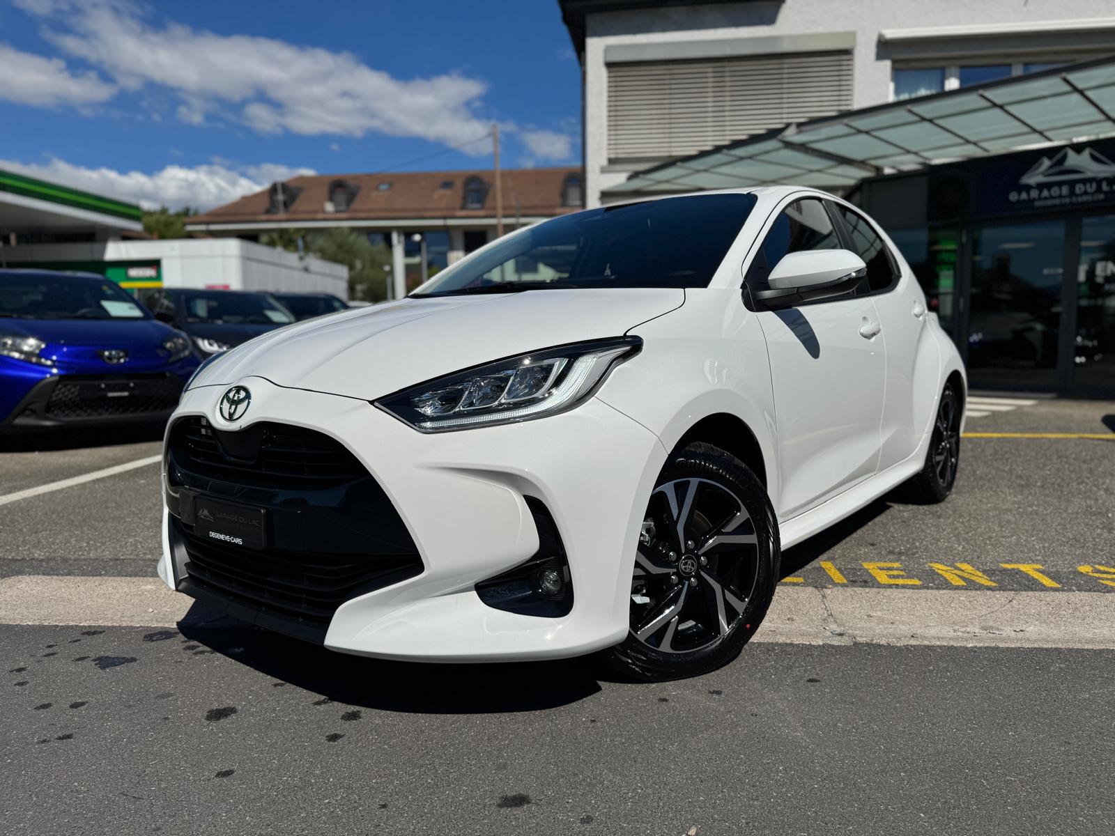 TOYOTA Yaris 1.5 Trend e-CVT-image-1