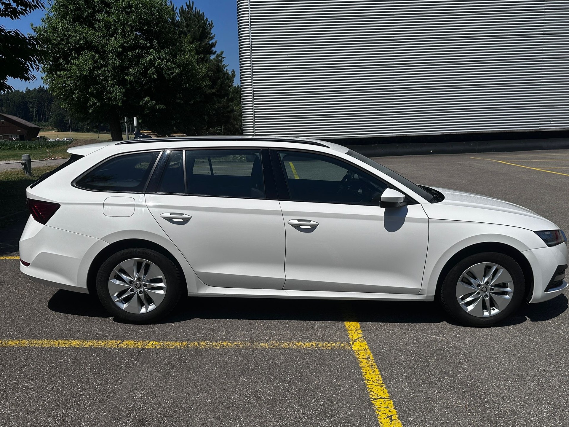SKODA 2.0 TDI Ambition 4x4 DSG-image-2