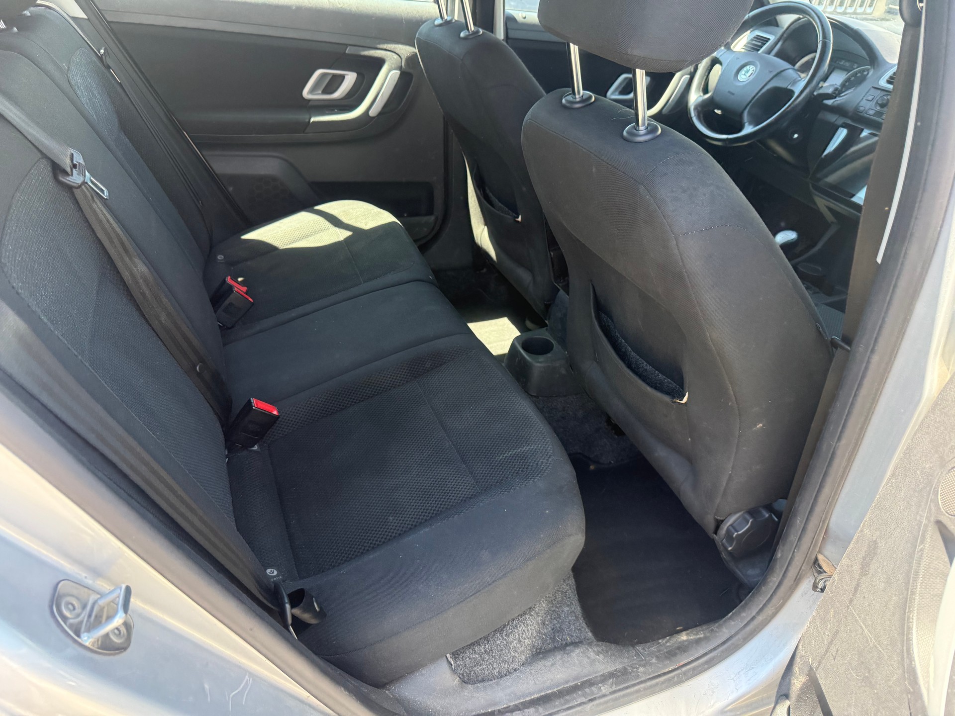 SKODA Fabia 1.9 TDI Elegance-image-9