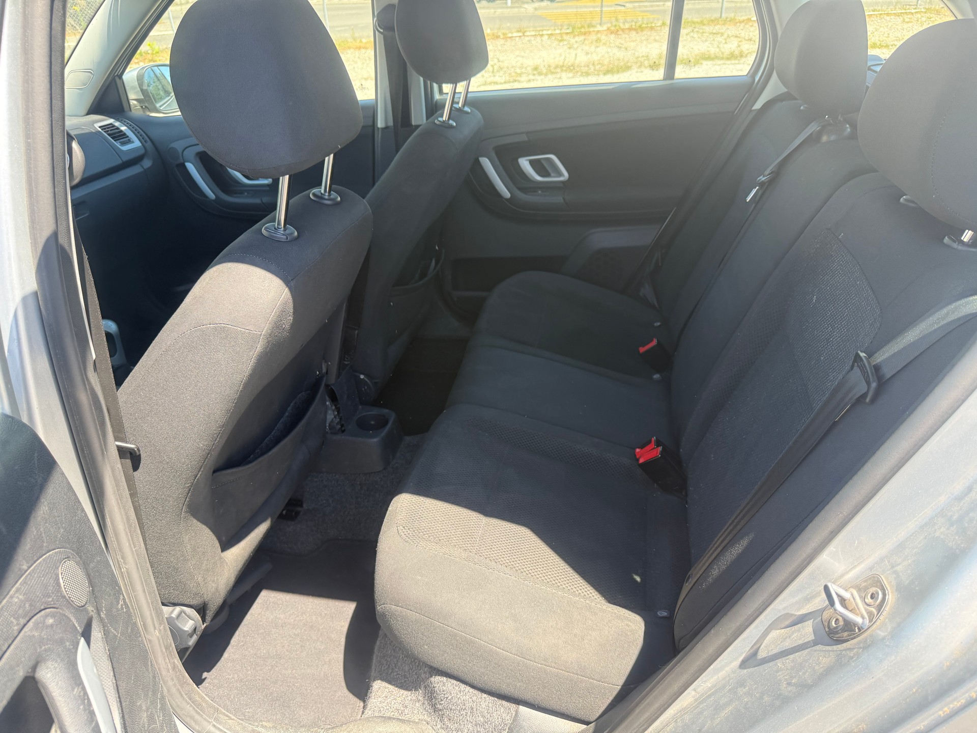 SKODA Fabia 1.9 TDI Elegance-image-7