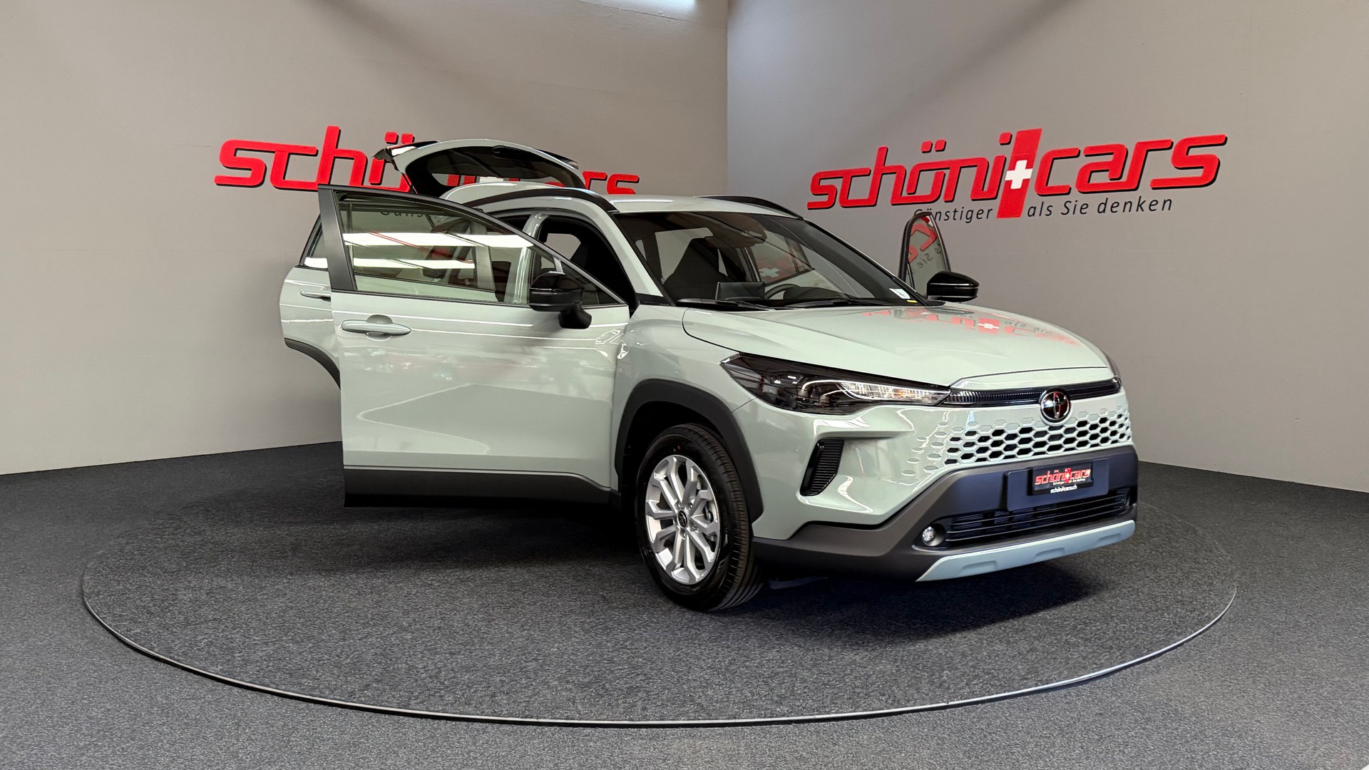 TOYOTA Corolla Cross 1.8 Comfort e-CVT-image-8