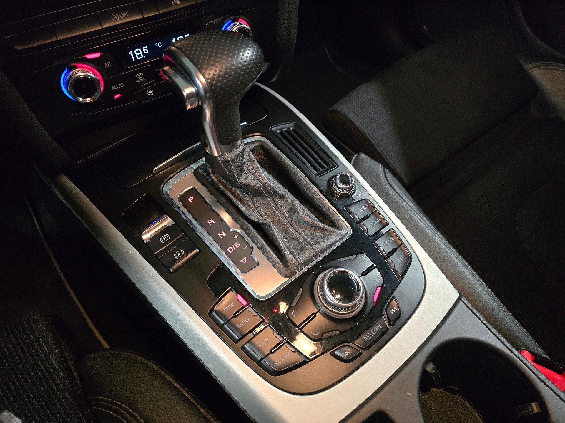 AUDI A5 Coupé 3.0 TDI multitronic CH-Fahrzeug-image-14