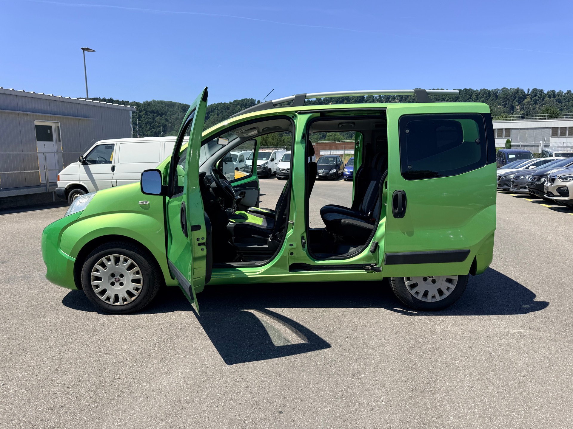 FIAT Qubo 1.3 JTD Trekking-image-6