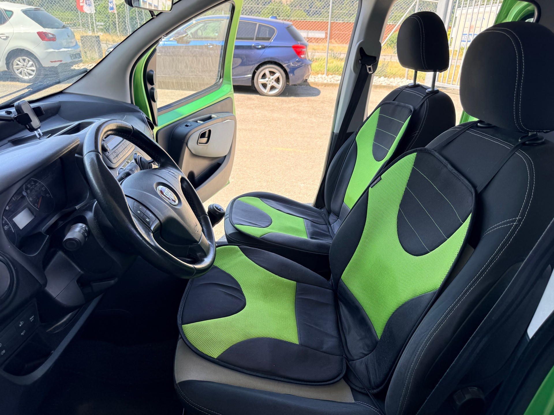 FIAT Qubo 1.3 JTD Trekking-image-11