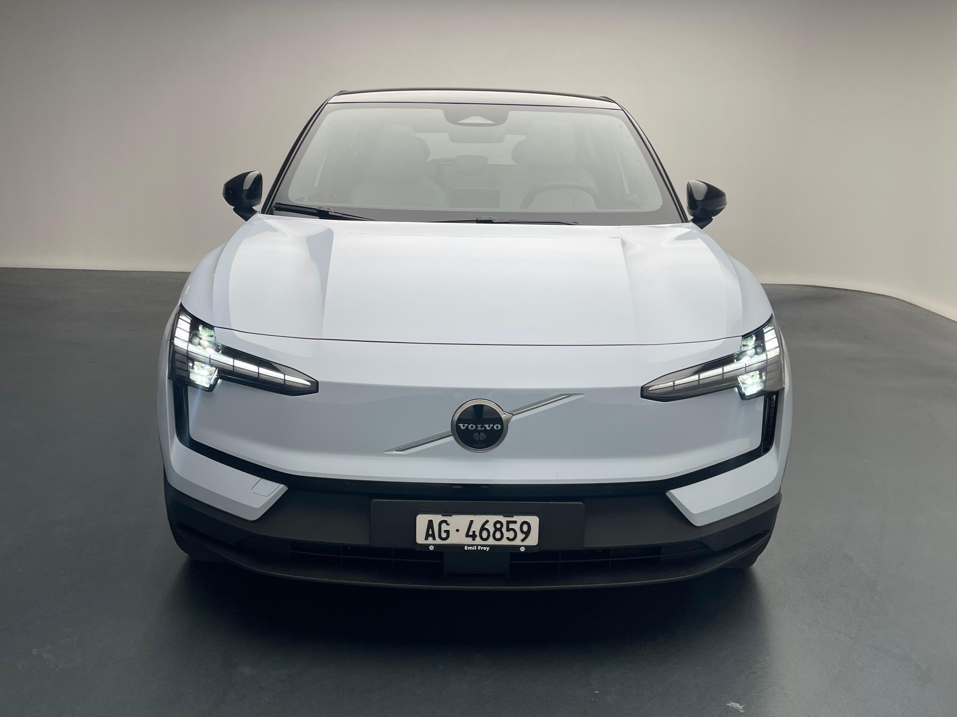 VOLVO EX30 E60 Twin Ultra Performance AWD-image-9
