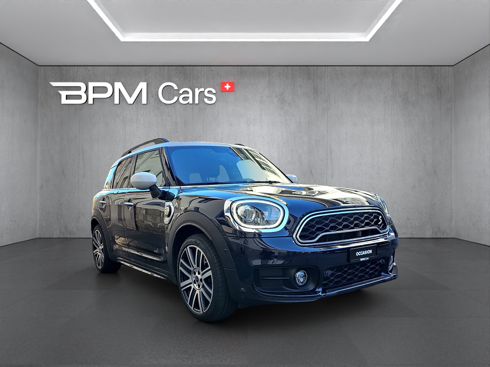 MINI Countryman Cooper S E ALL4 PHEV Steptronic-image-5
