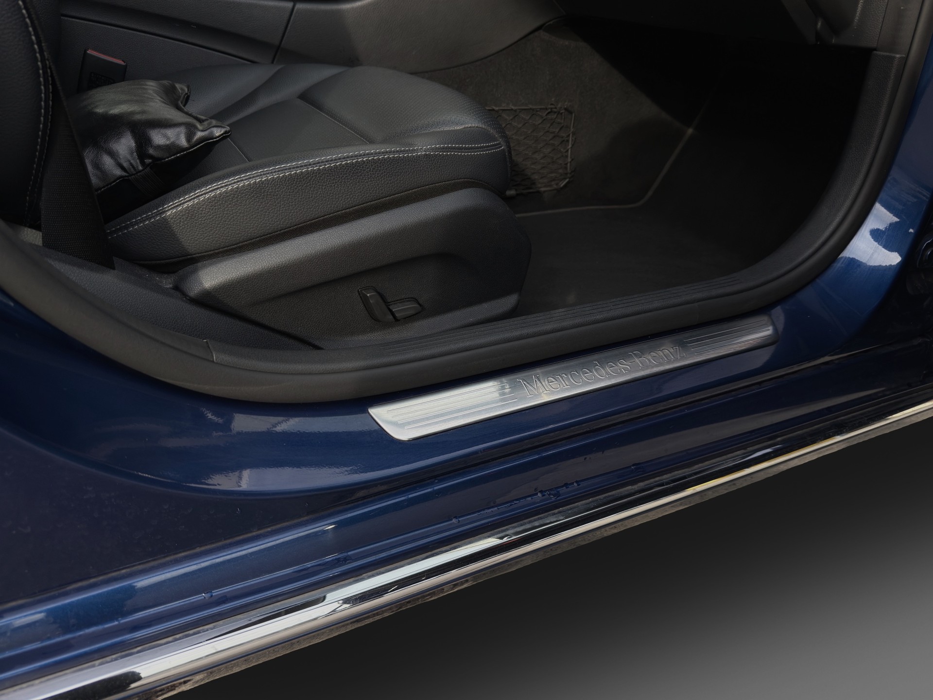 MERCEDES-BENZ C 180 Avantgarde 9G-Tronic-image-15