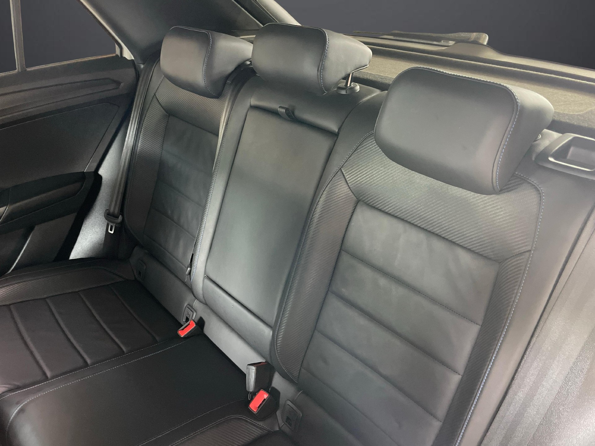 VW T-Roc 2.0 TSI R DSG 4motion-image-7