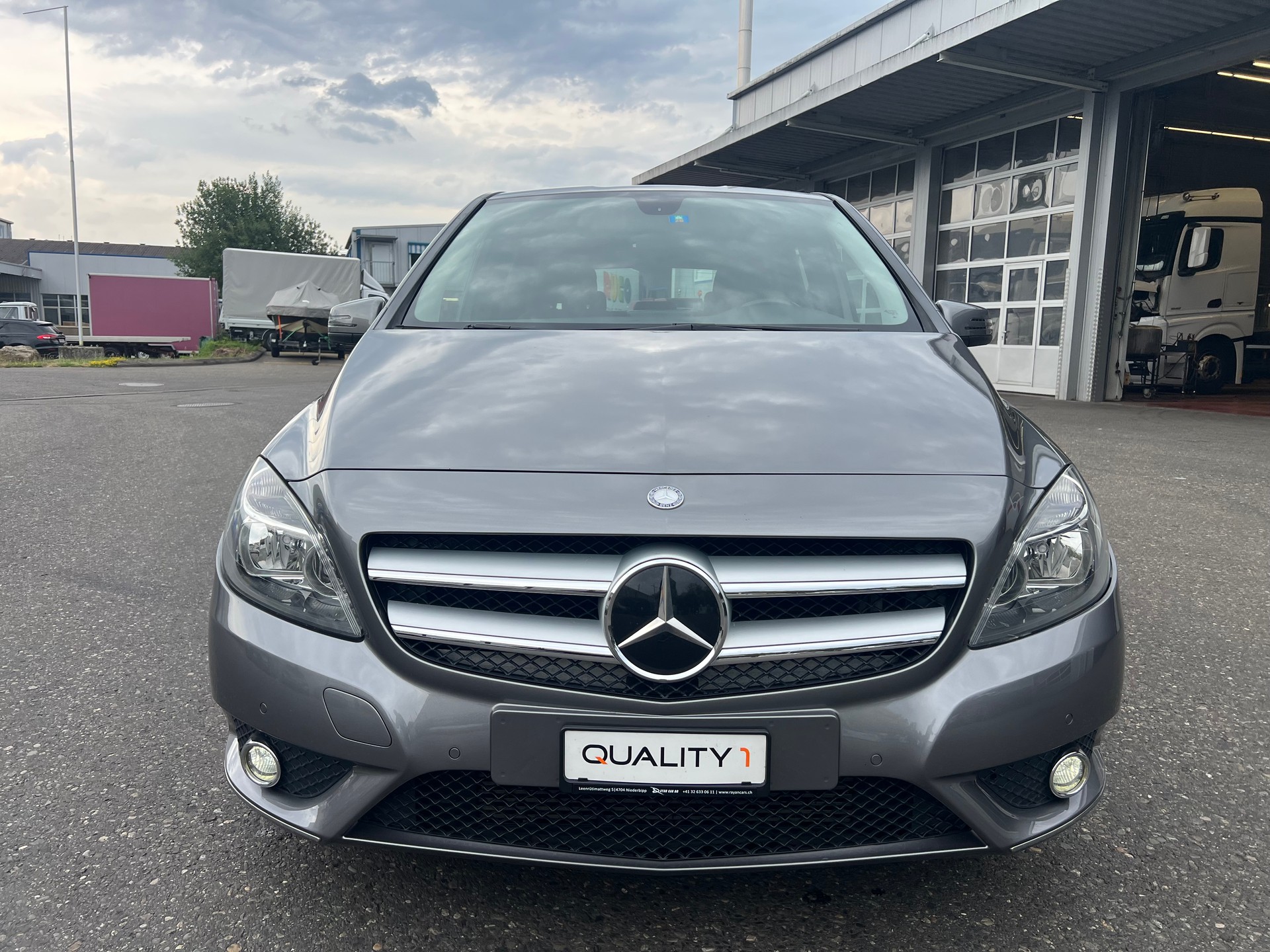 MERCEDES-BENZ B 200 7G-DCT-image-3