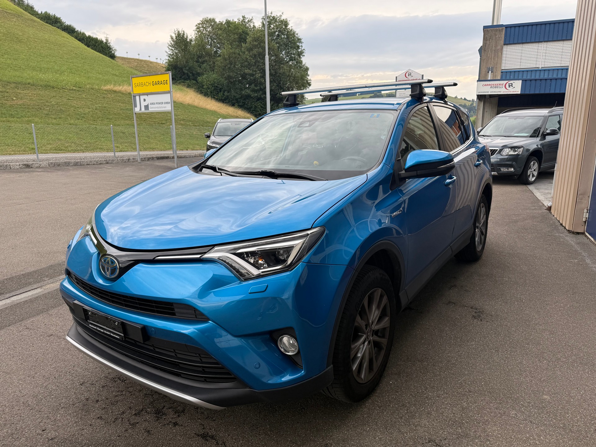 TOYOTA RAV-4 2.5 HSD Trend e-CVT-image-2