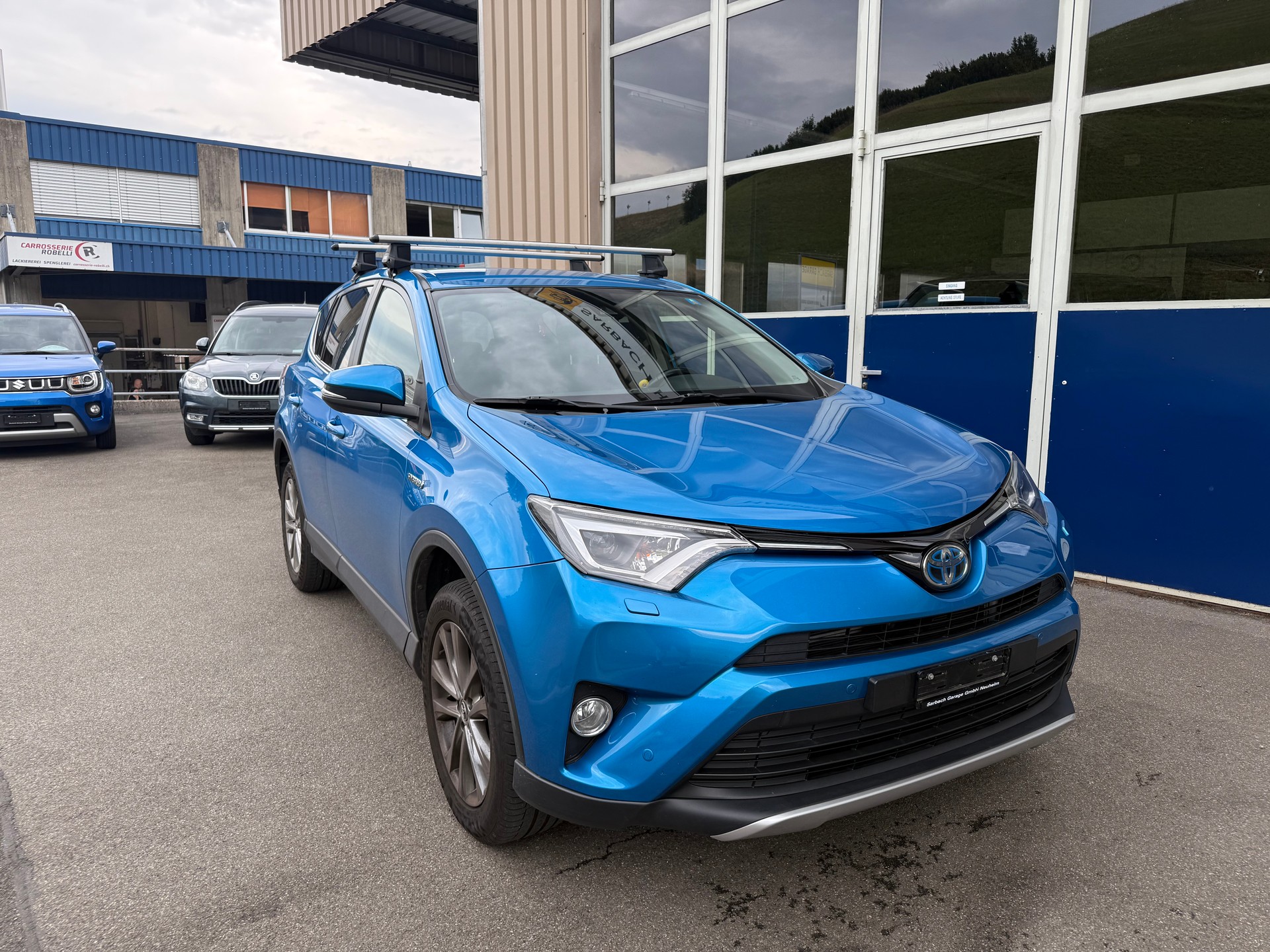 TOYOTA RAV-4 2.5 HSD Trend e-CVT-image-1