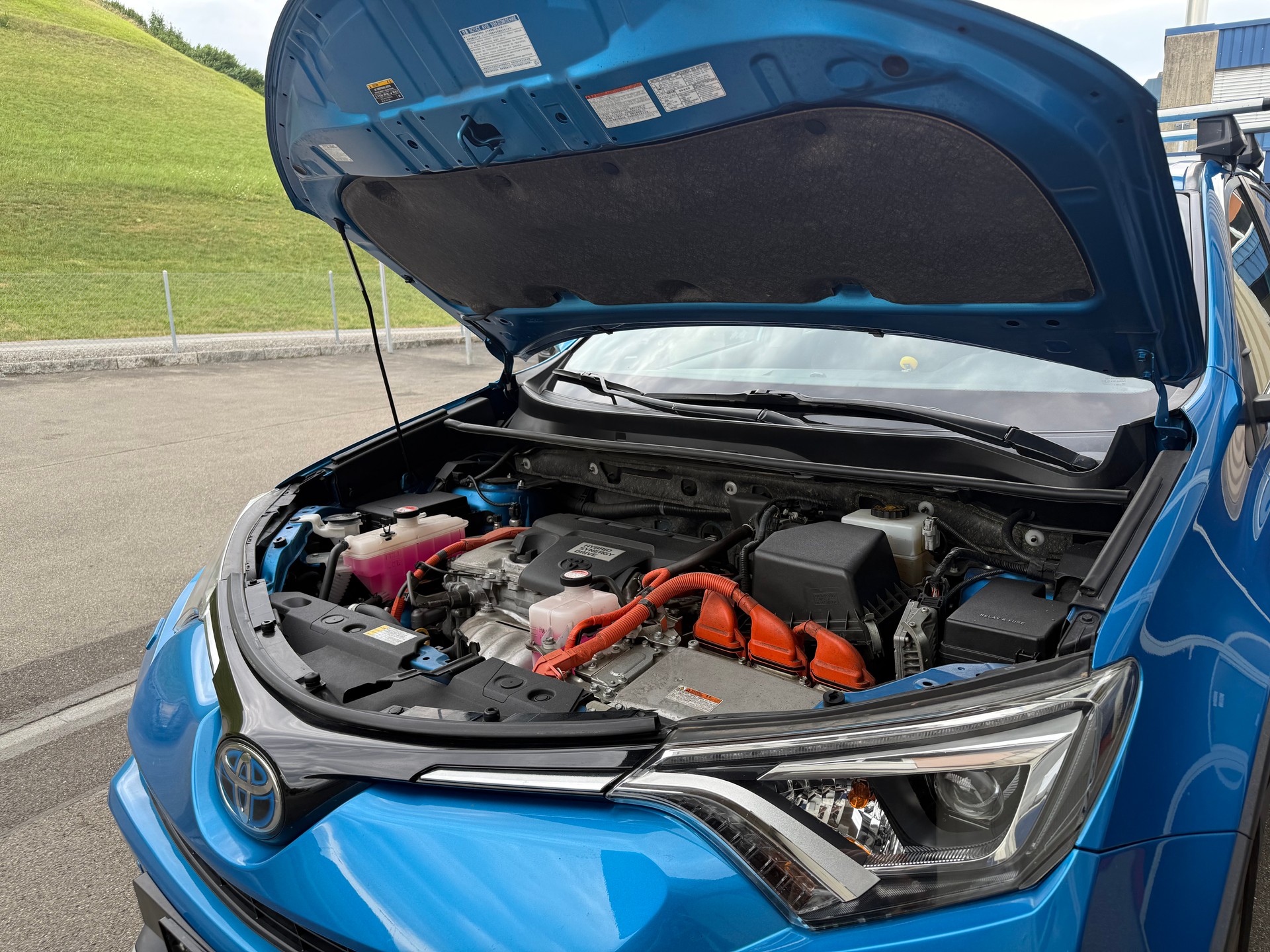 TOYOTA RAV-4 2.5 HSD Trend e-CVT-image-10