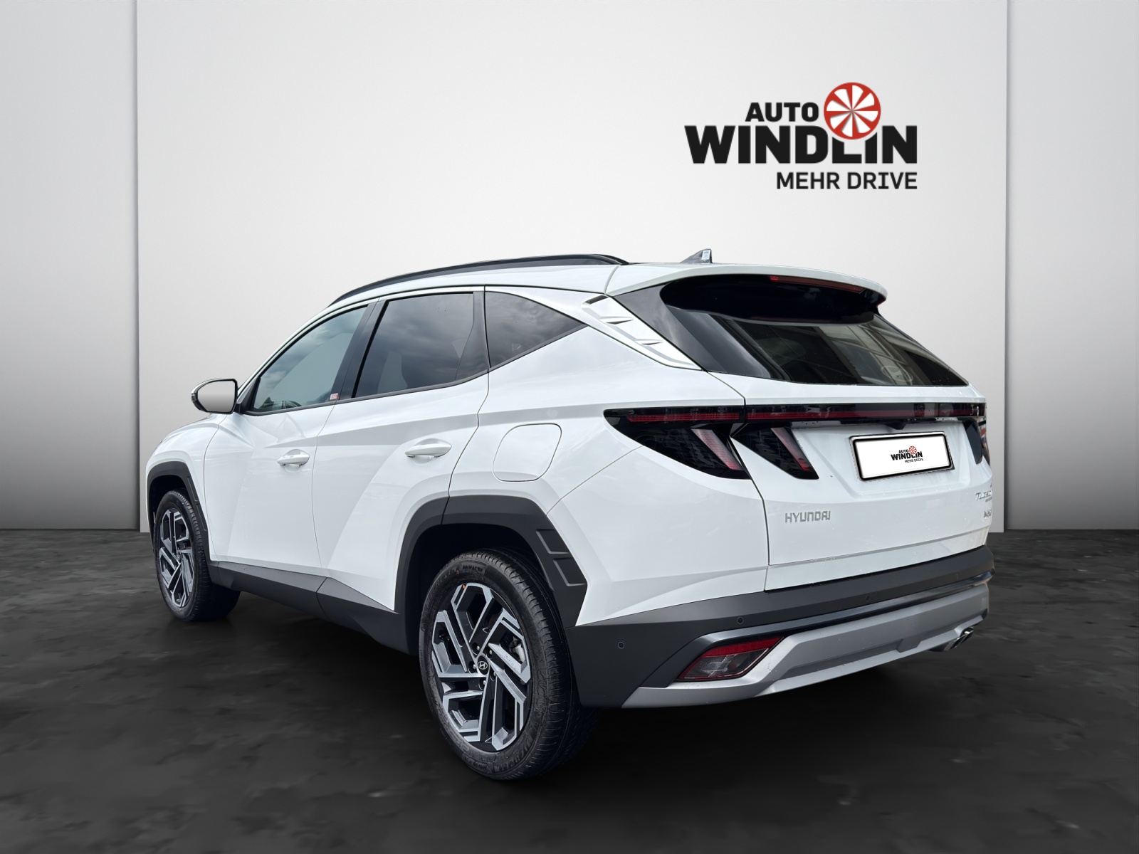 HYUNDAI Tucson 1.6 T-GDi HEV Vertex Swiss Edition 4WD MY27-showroom-element-2