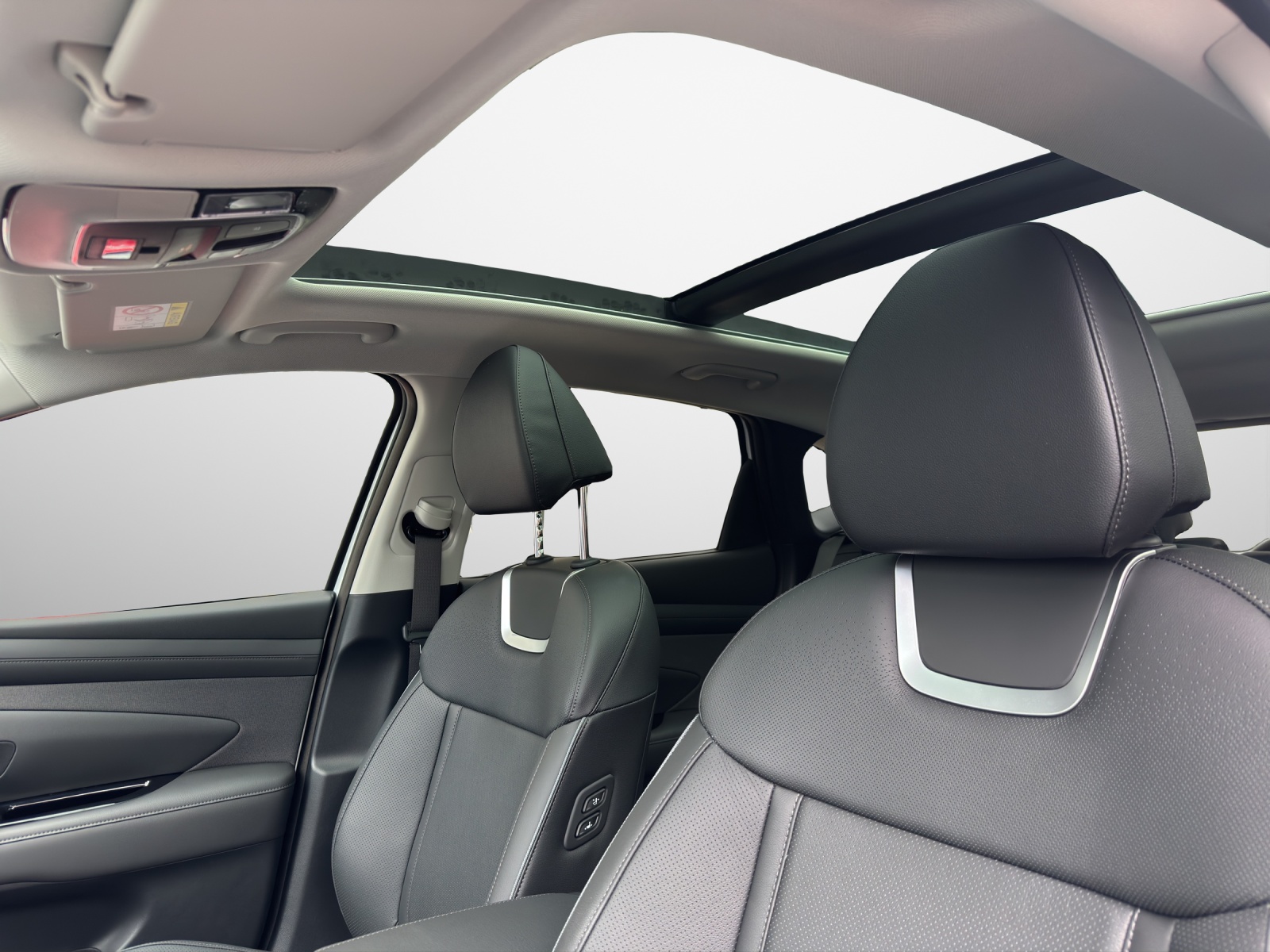 HYUNDAI Tucson 1.6 T-GDi HEV Vertex Swiss Edition 4WD MY27-image-12