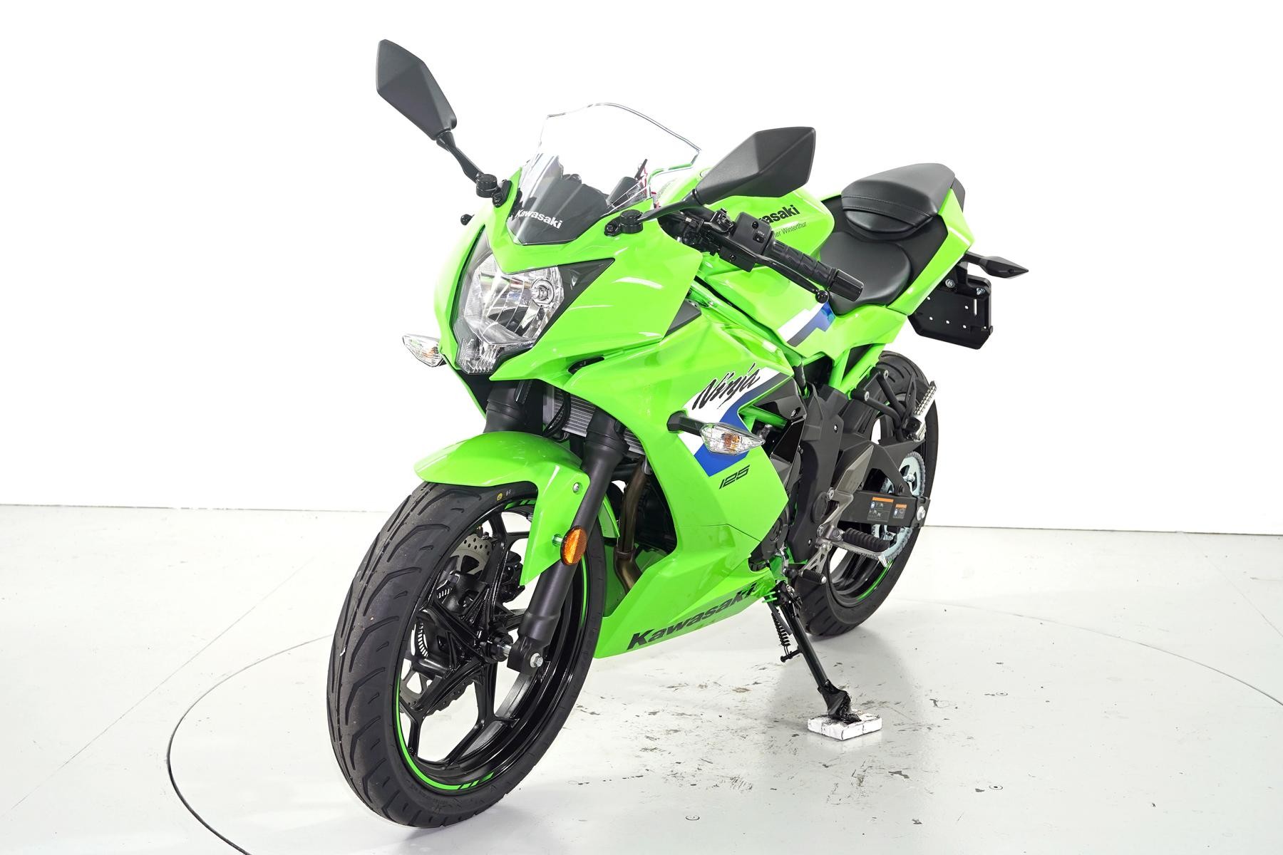 KAWASAKI Ninja 125 ABS-showroom-element-2