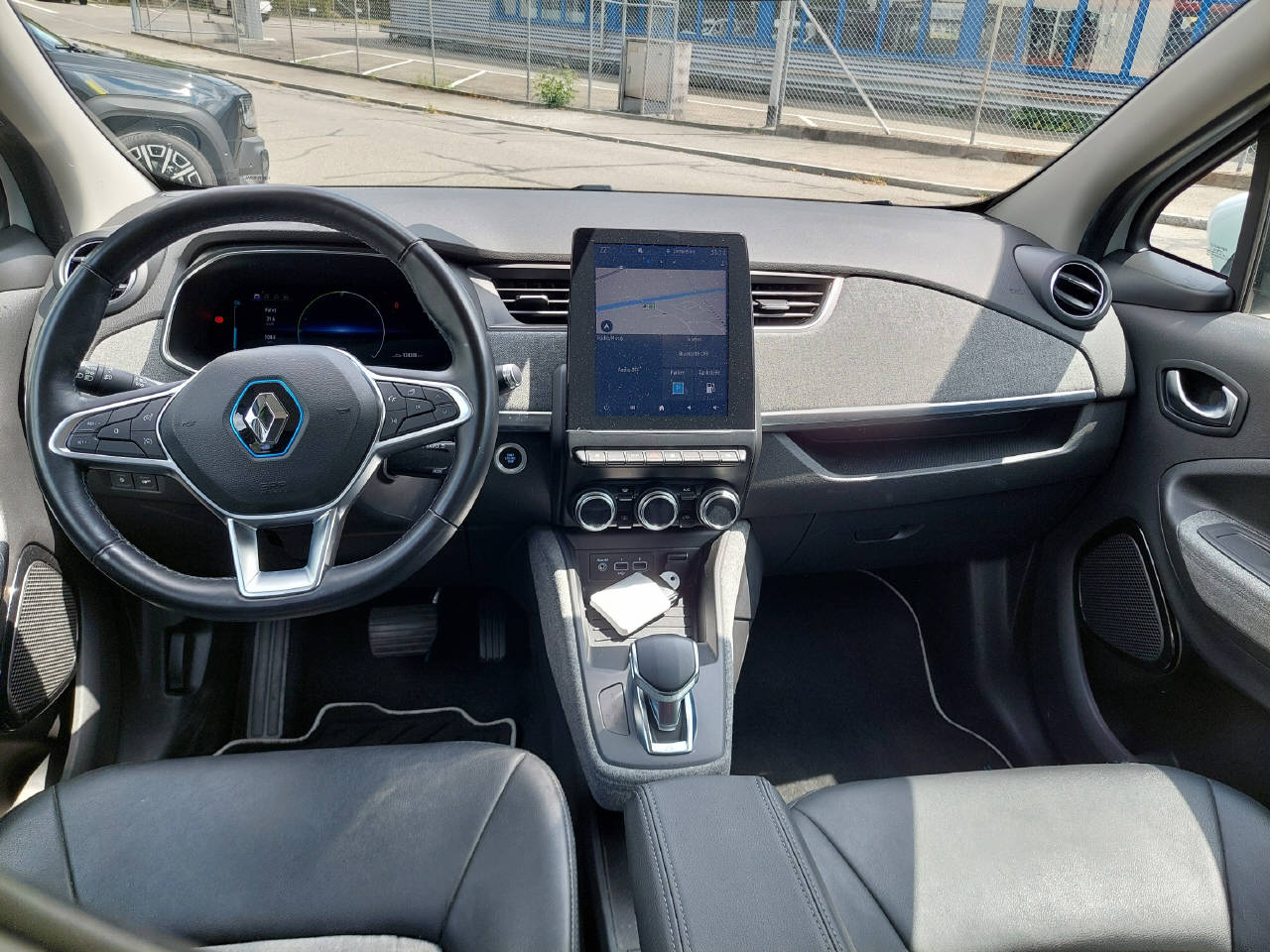 RENAULT Zoe R135 Intens (Batteriemiete)-image-7