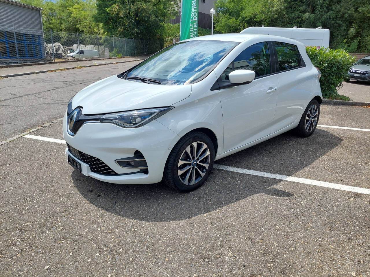 RENAULT Zoe R135 Intens (Batteriemiete)-image-1