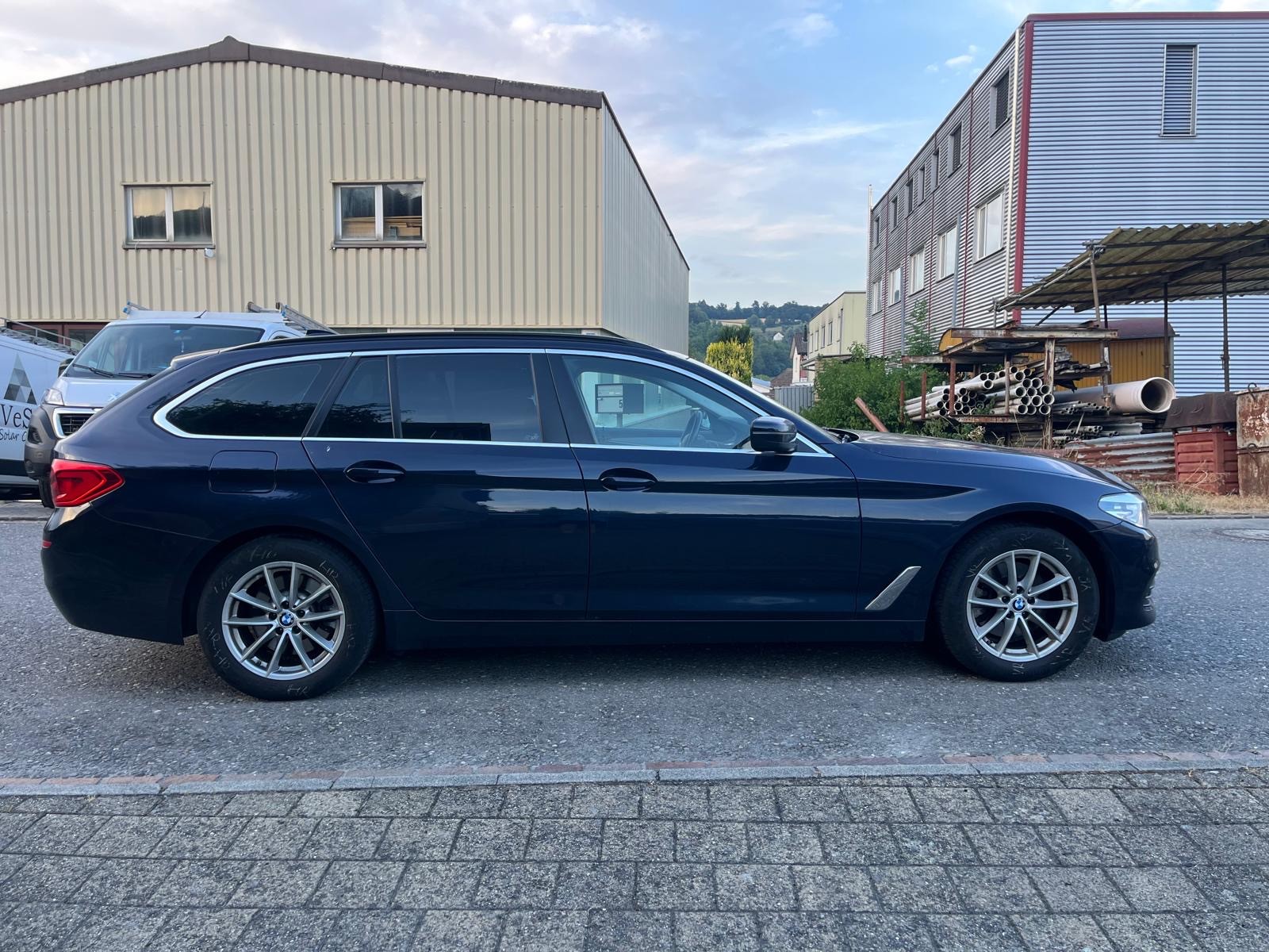 BMW 520d Touring Steptronic-image-4
