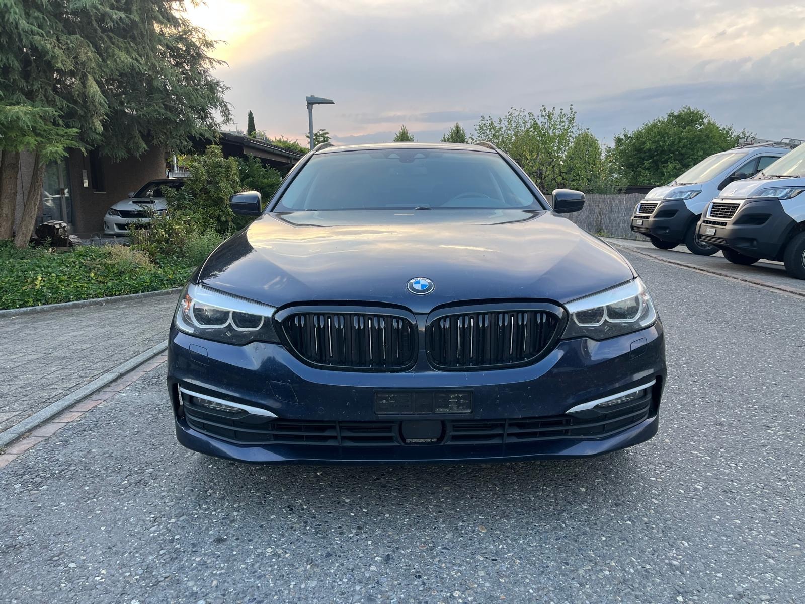BMW 520d Touring Steptronic-image-1