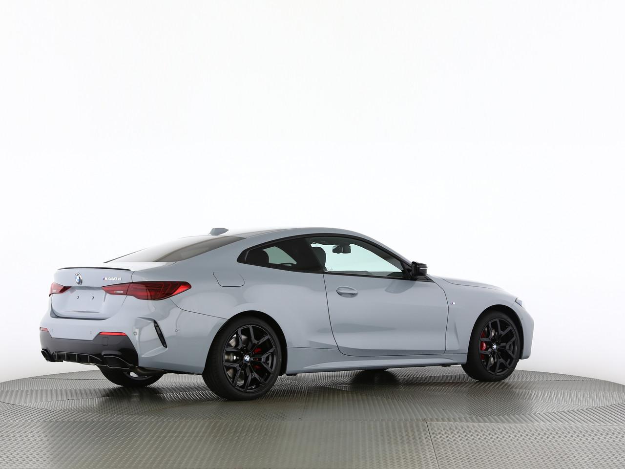 BMW M440d xDrive Coupé-image-14