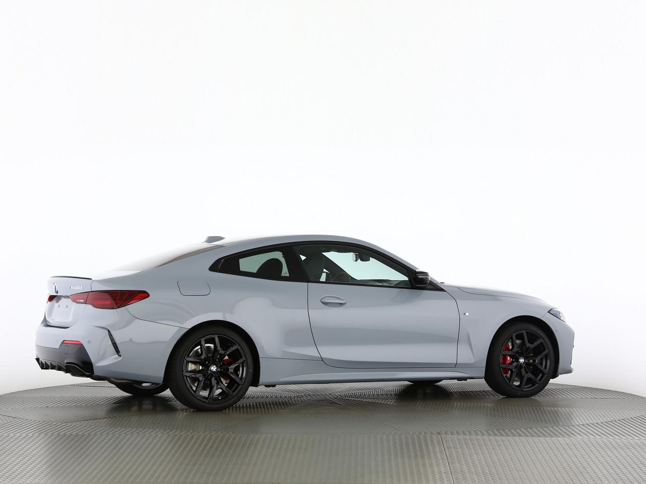 BMW M440d xDrive Coupé-image-15