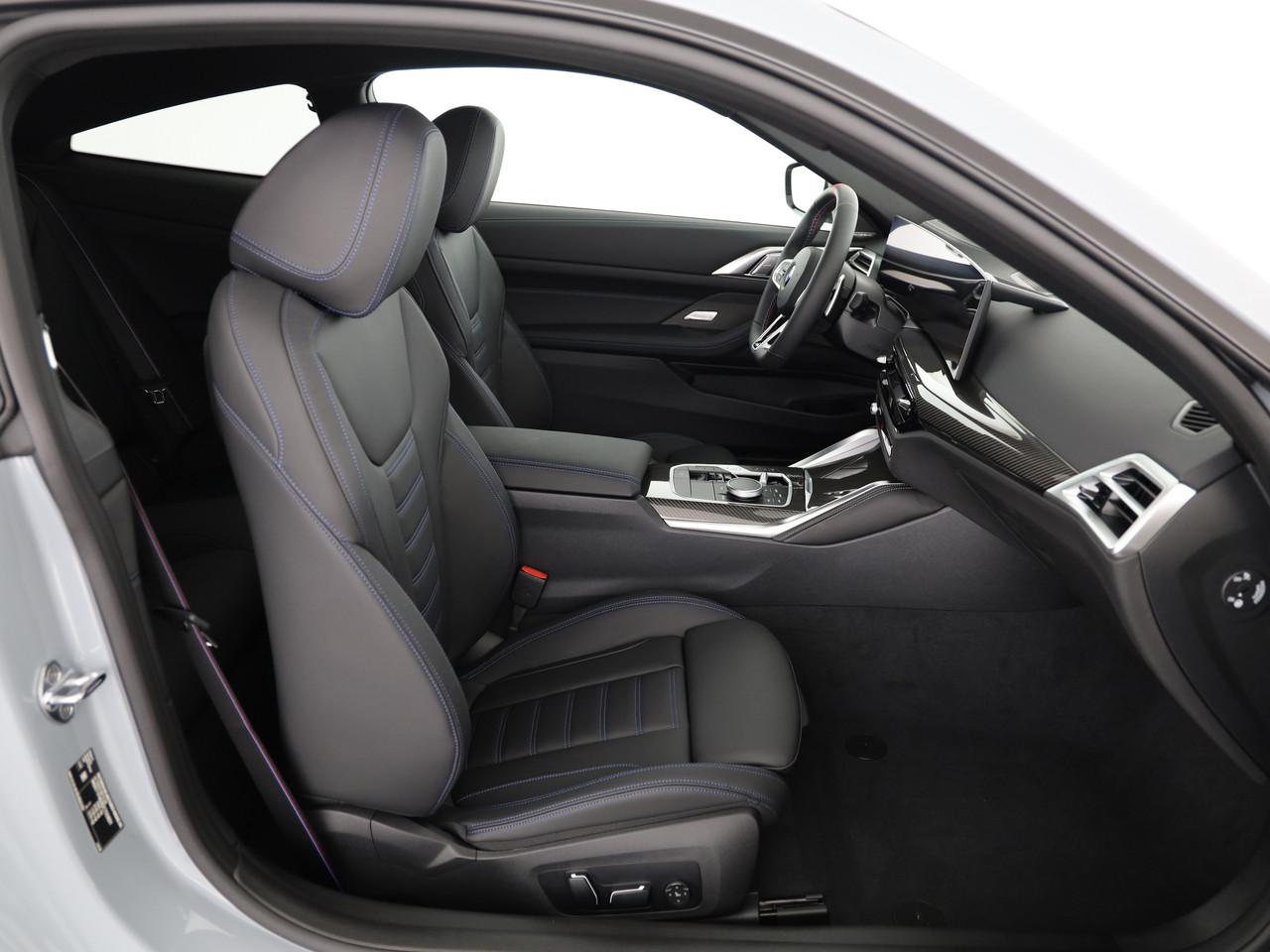BMW M440d xDrive Coupé-image-24