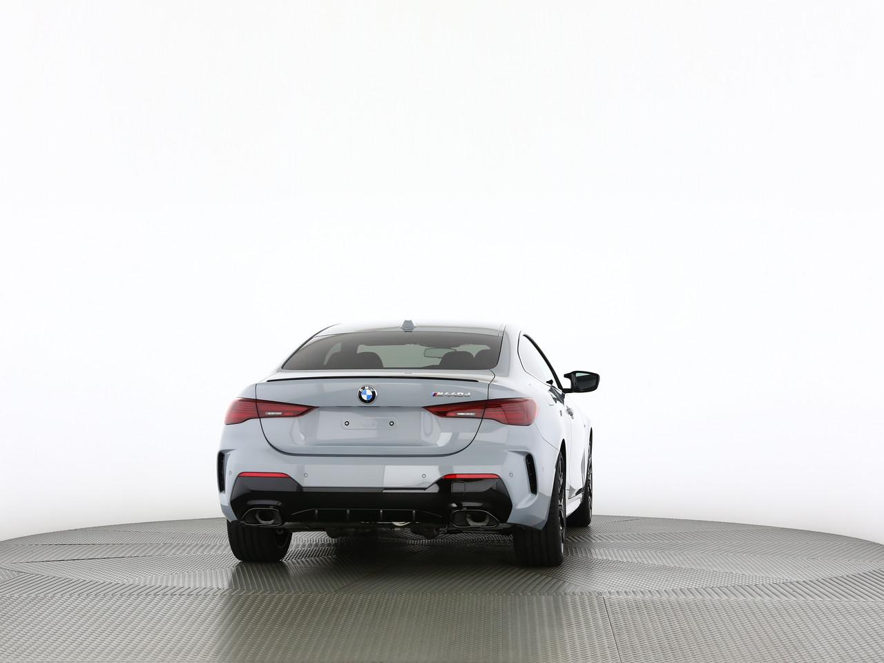 BMW M440d xDrive Coupé-image-11