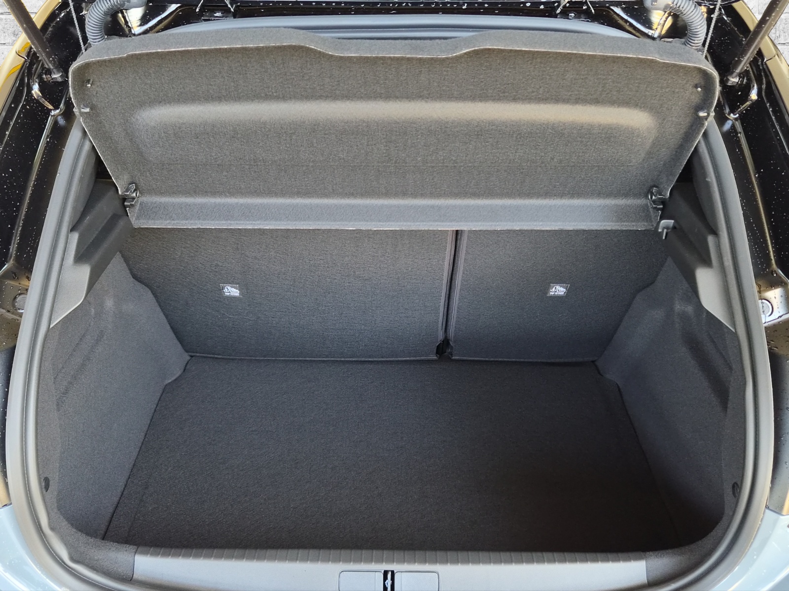 OPEL Corsa 1.2 T Hybrid Viva-image-8