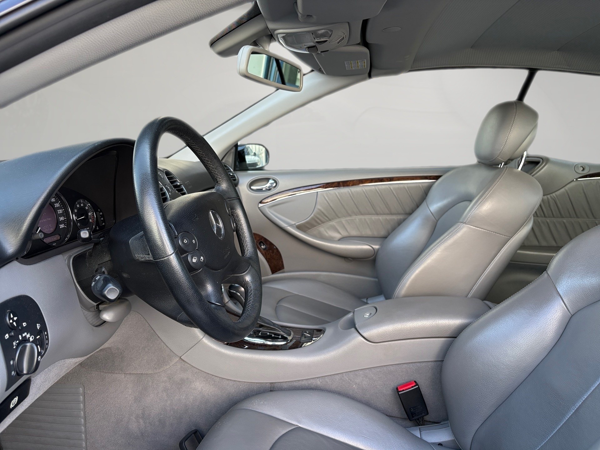 MERCEDES-BENZ CLK 200 Kompressor Elégance-image-9