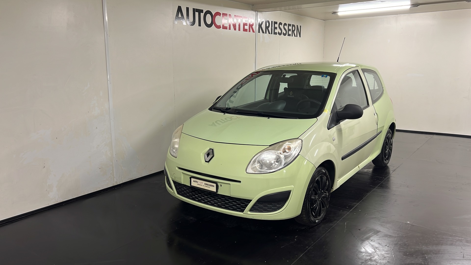 RENAULT Twingo 1.2 Authentique-image-1