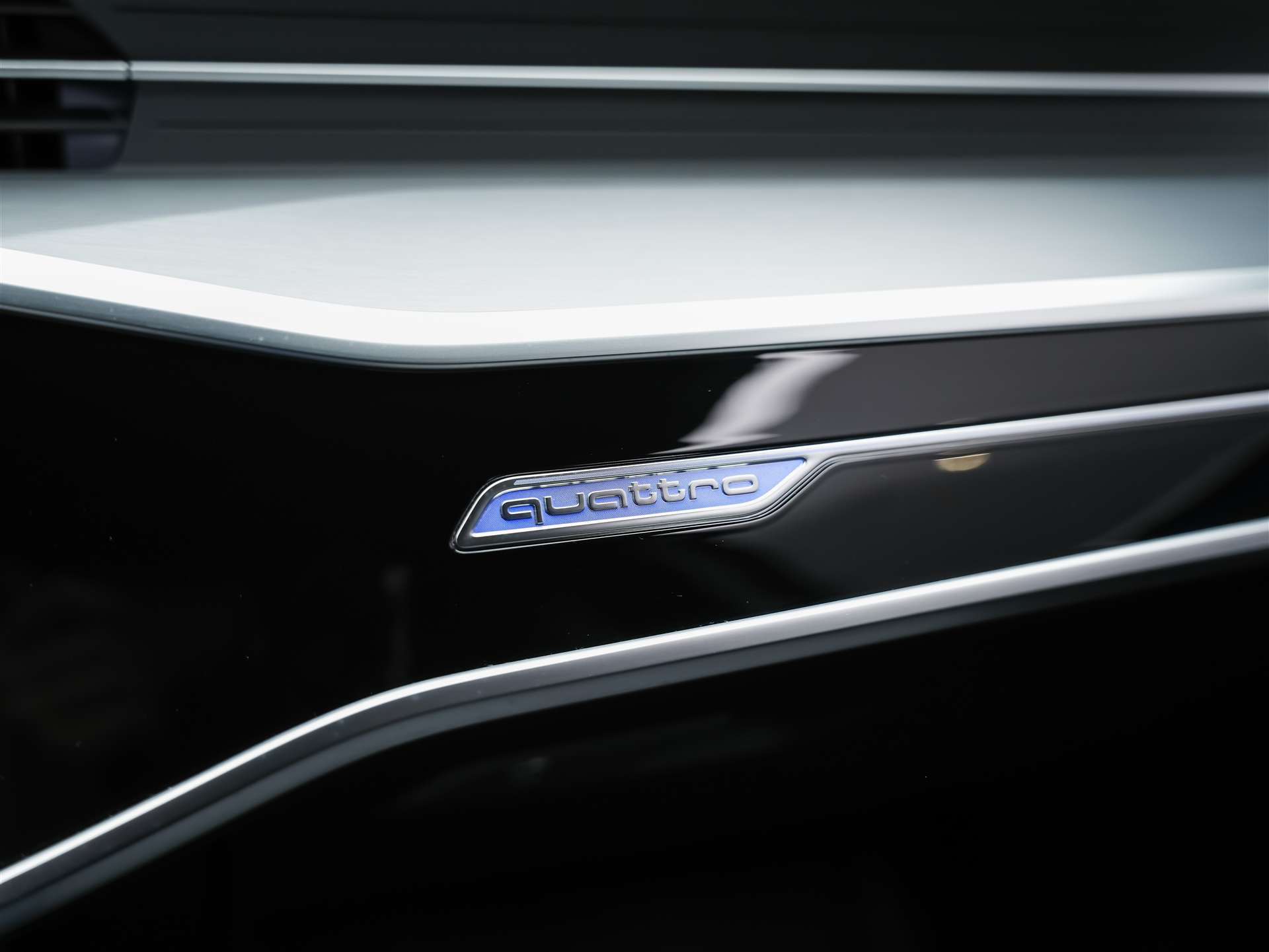 AUDI S6 Limousine 3.0 TDI quattro tiptronic *Head Up*Matrix LED Scheinwerfer*Bang&Olufsen*-image-25
