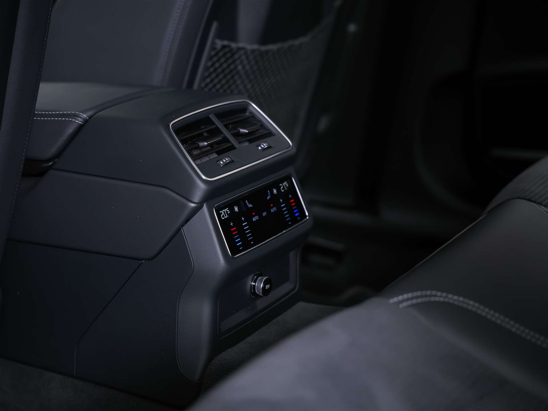 AUDI S6 Limousine 3.0 TDI quattro tiptronic *Head Up*Matrix LED Scheinwerfer*Bang&Olufsen*-image-12