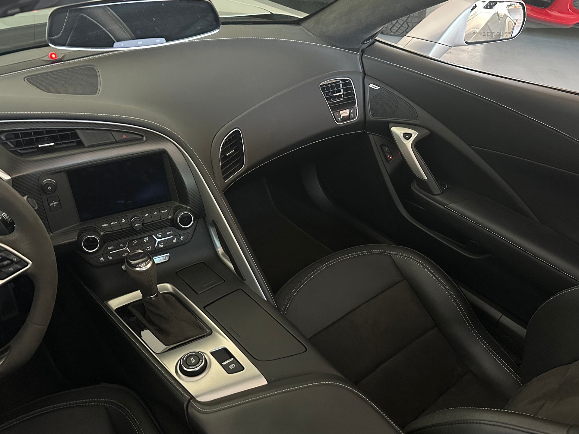 CHEVROLET Corvette Coupé Z06 3LZ Automatic-image-6