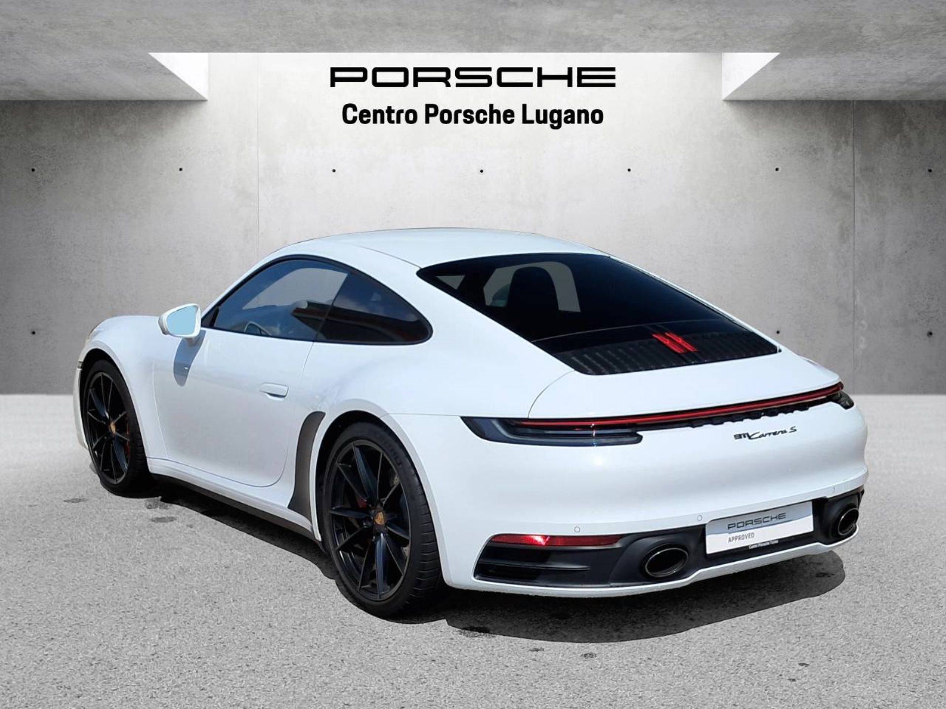 PORSCHE 911 Carrera S-image-6