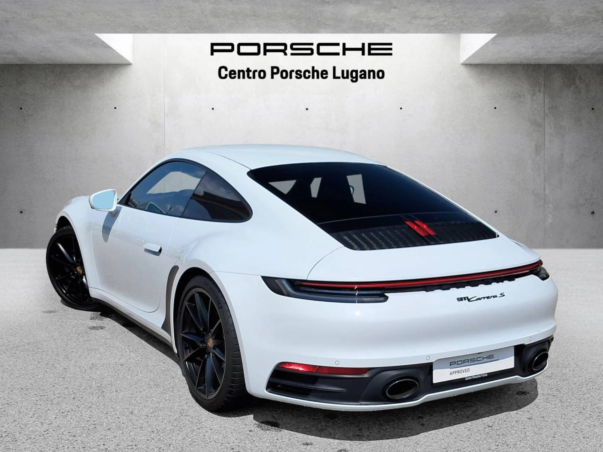 PORSCHE 911 Carrera S-image-2
