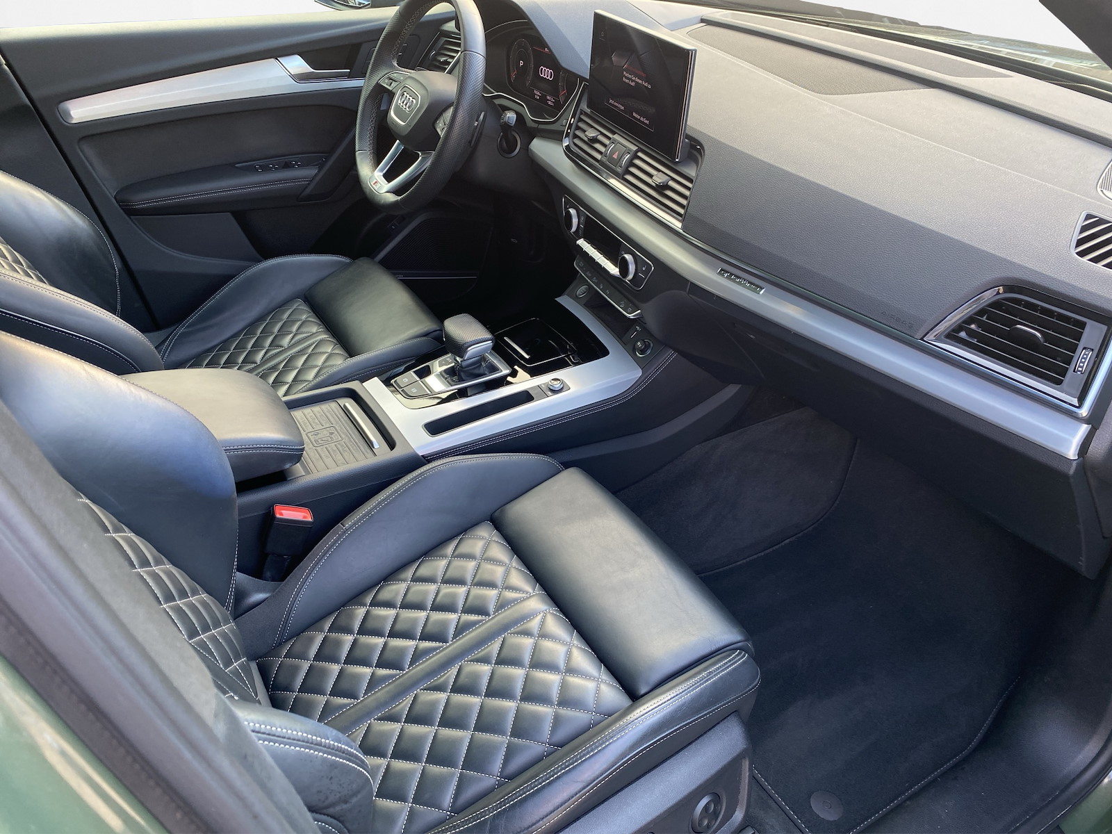 AUDI Q5 Sportback 2.0 40 TDI S Line quattro S-Tronic-image-11