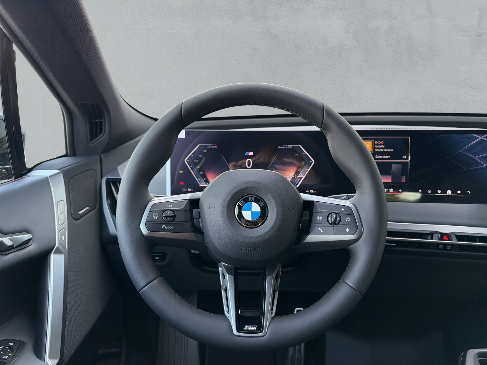 BMW iX xDrive60 M Sport-image-20