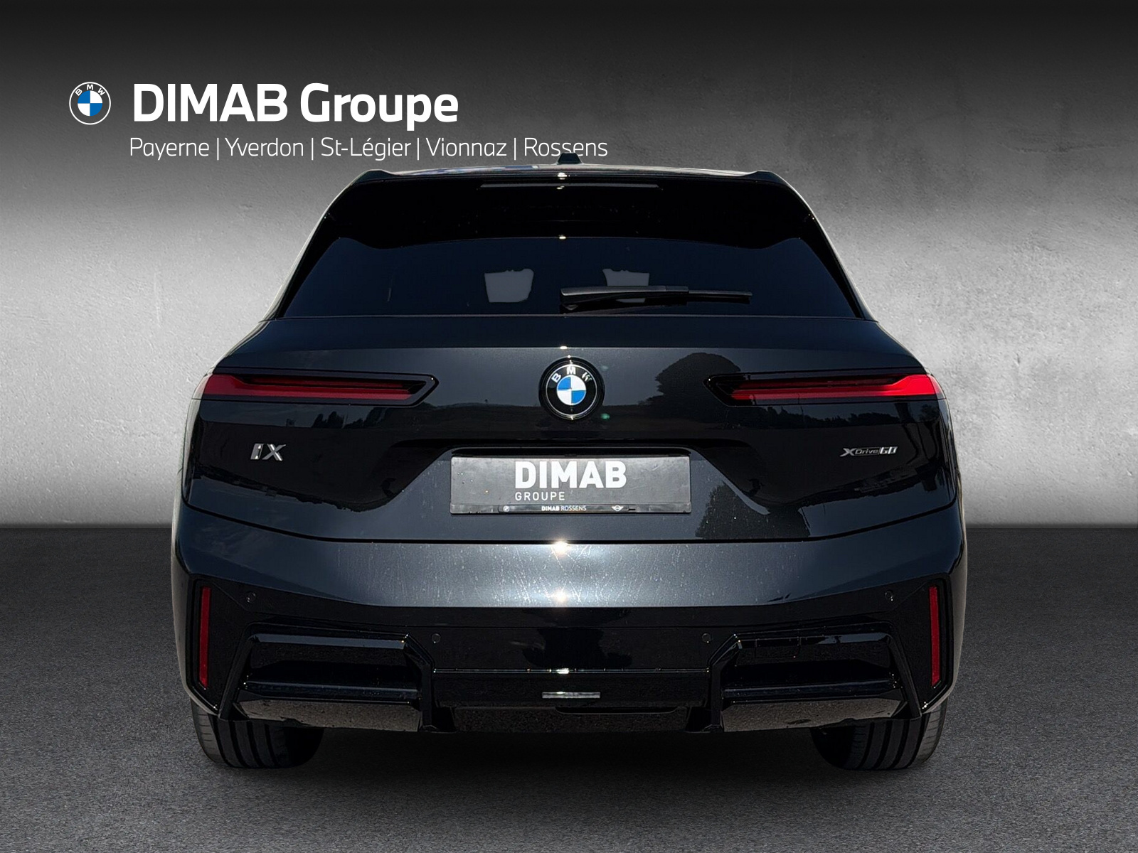 BMW iX xDrive60 M Sport-image-3