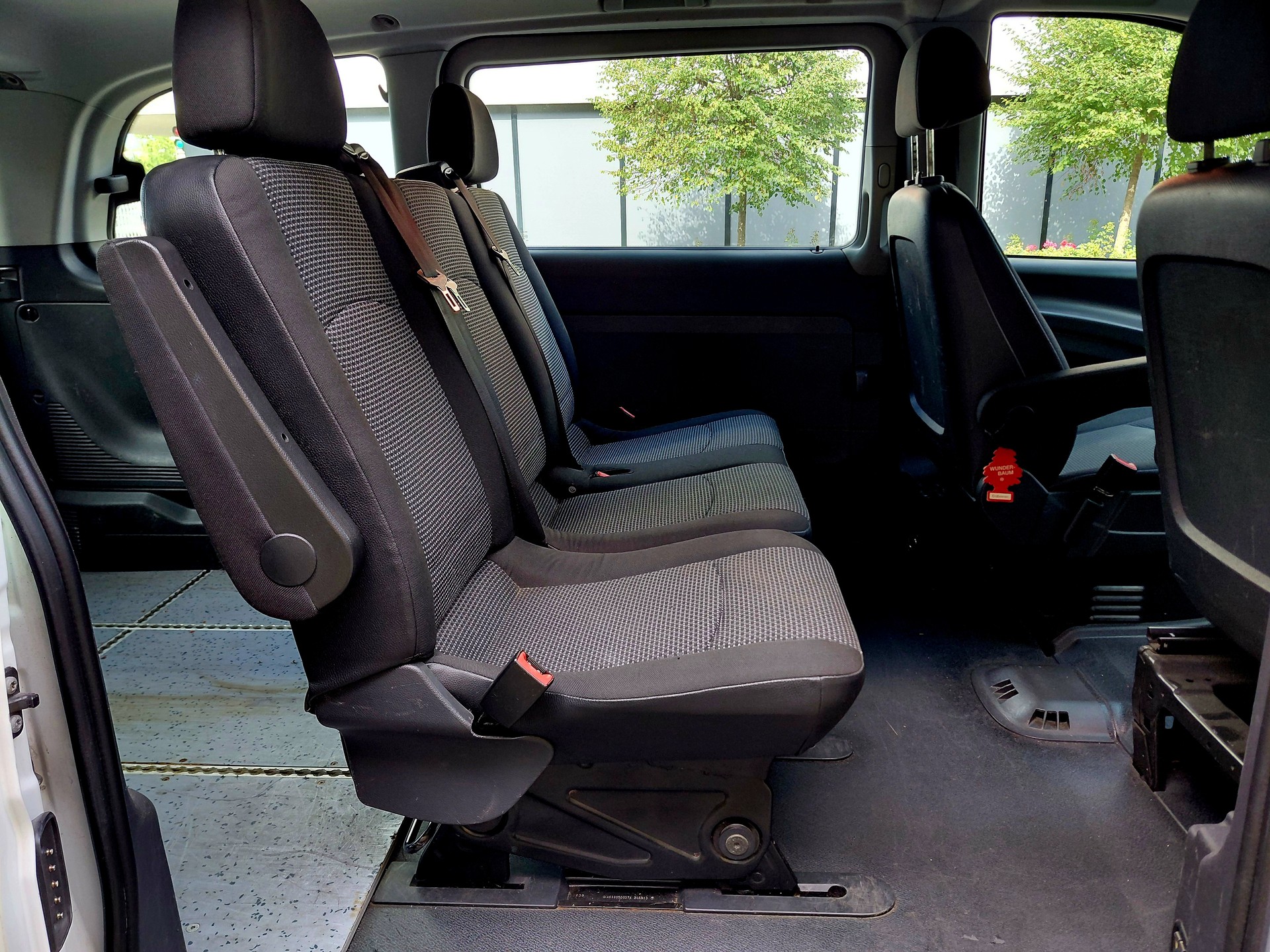 MERCEDES-BENZ Vito 113 CDI Blue Efficiency A-image-10