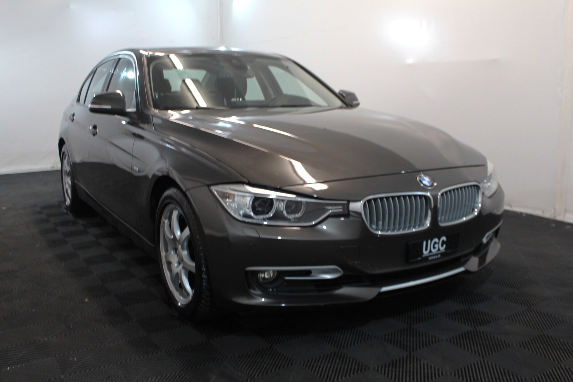 BMW 330d Modern Line Steptronic