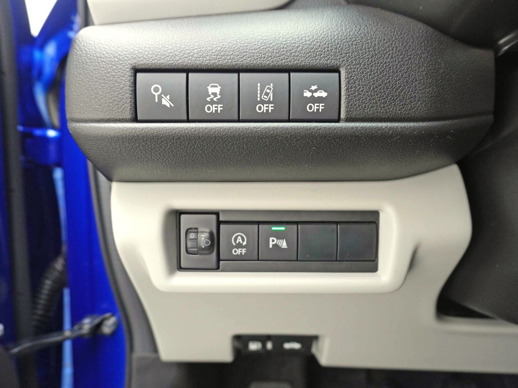 SUZUKI Swift 1.2 Piz Sulai Top Hybrid 4x4-image-17